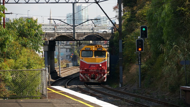 N-Class V/Line Consist