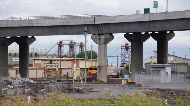 V/Line Standard Gauge to Melbourne