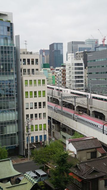 E6 Shinkansen passes Hotel