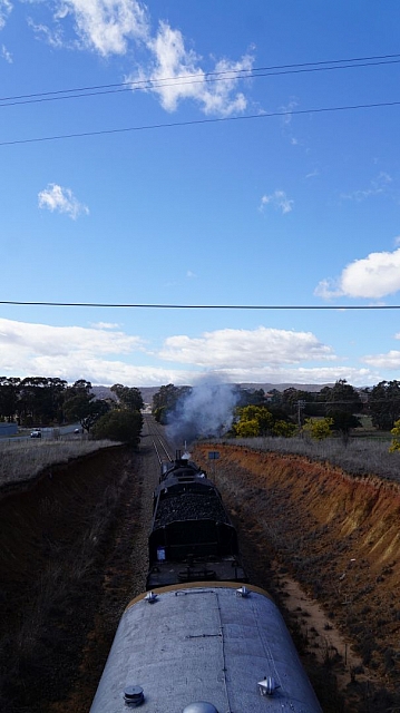 GL112 departs Queanbeyan with 6029 on rear