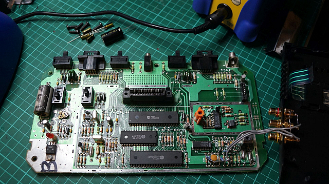 Atari 2600 Jr – Recapping + Controllers + Composite « modelrail.otenko
