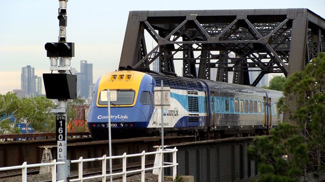 XPT heading into Southern Cross 