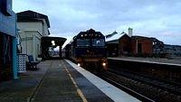 Indian Pacific arriving in Yass__001