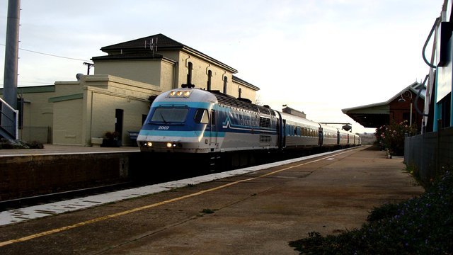 Northbound XPT arriving