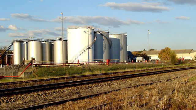 Oil tanks in Fyshwick