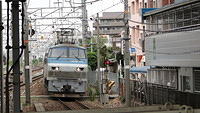 EF66 approaching Nishiakashi Station